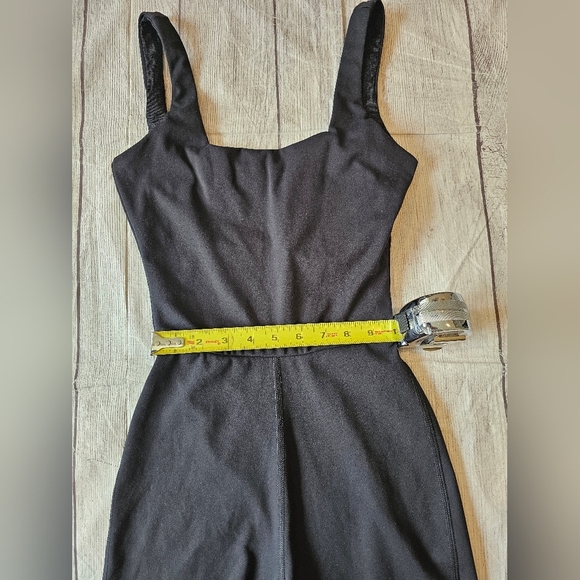 Sincerely Jules Active Size Small Solid Black One Piece Form Fitting Slimming - Picture 5 of 8